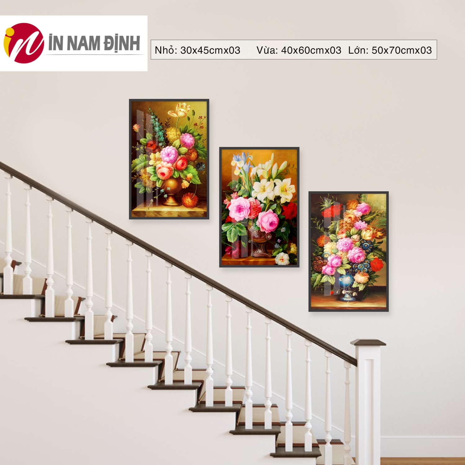 Bừng sáng không gian với tranh tráng gương treo cầu thang cát tường