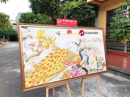 Điểm nhấn trang trí tranh treo phòng ngủ lãng mạn cho căn phòng thêm ấm cúng hạnh phúc