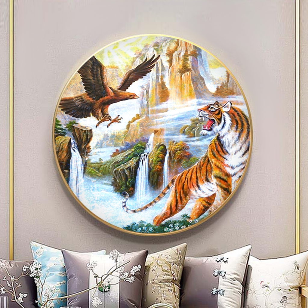 Điểm nhấn tranh anh hùng tương ngộ trang trí ý nghĩa sức mạnh tài lộc