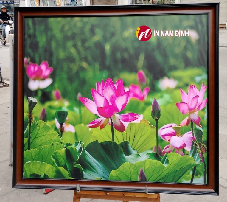 Khám Phá Vẻ Đẹp và Chất Lượng Của Khung Tranh Gỗ Tại Nam Định