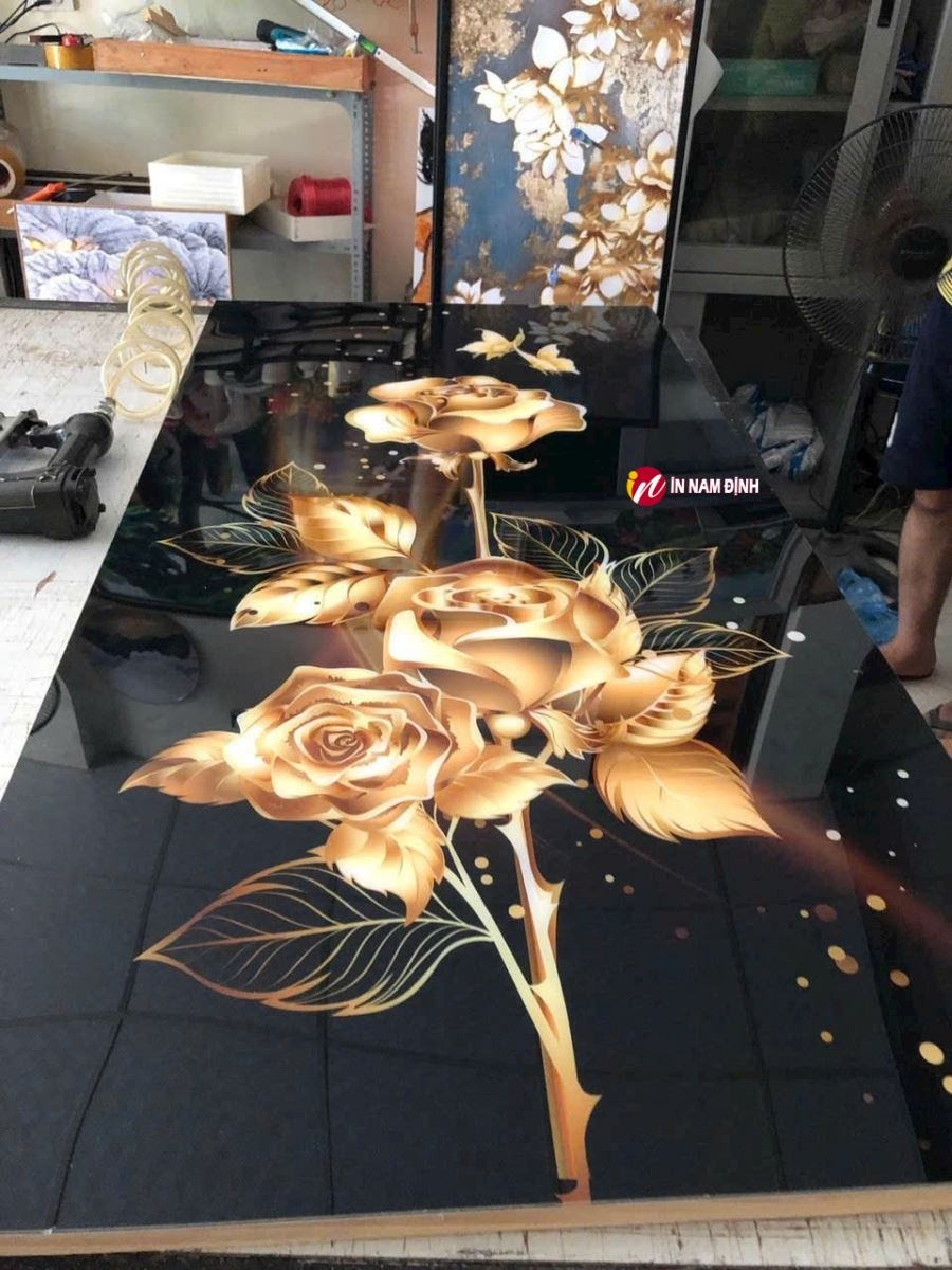 Khám phá nghệ thuật độc đáo xưởng in tranh treo tường theo yêu cầu chất lượng giá rẻ