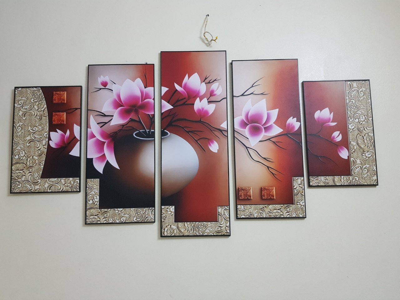 Mẫu khung tranh đẹp kiến tạo bức tranh ảnh thành kiệt tác nghệ thuật cát tường