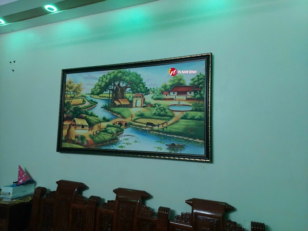 Mẫu tranh phòng khách chung cư nhỏ đẹp phù hợp với phong thủy chất lượng giá rẻ