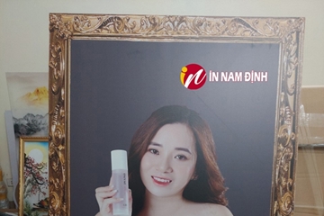 Nhận đóng khung ảnh chân dung chất lượng uy tín tại Nam Định