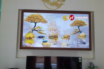 Nhận đóng khung tranh điện siêu mỏng chất lượng uy tín giá rẻ theo yêu cầu