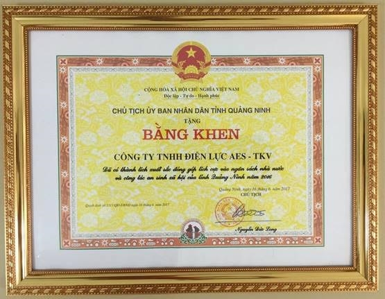 Nhận làm Khung treo giấy khen theo yêu cầu chất lượng số 1 tại tranhnamdinh.vn