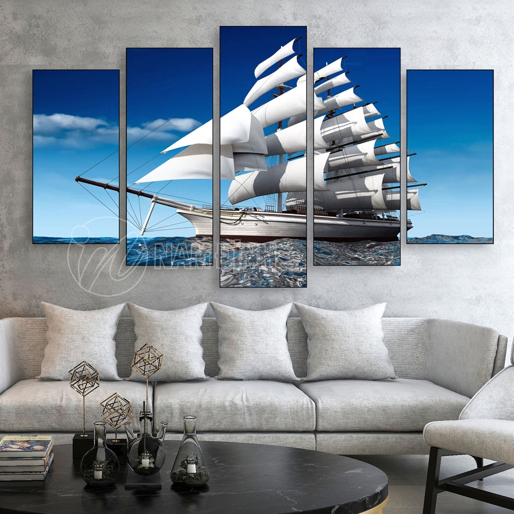 Tranh thuận buồm xuôi gió, ý nghĩa, cách treo hợp phong thủy đón tài lộc