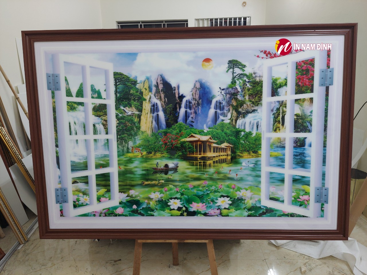 Xu hướng trang trí tranh dán tường phong thủy kiến tạo không gian nghệ thuật cát tường