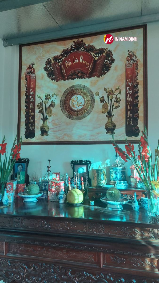 Tranh thờ Đức Lưu Quang chất liệu canvas siêu bền đẹp chỉ có ở tranhnamdinh.vn