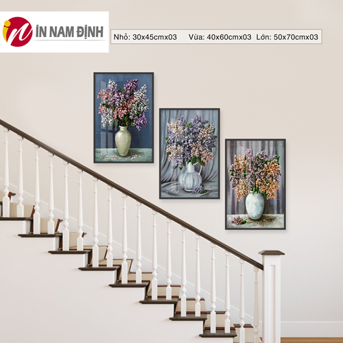 Tranh treo cầu thang bộ 3 bức tranh lọ hoa