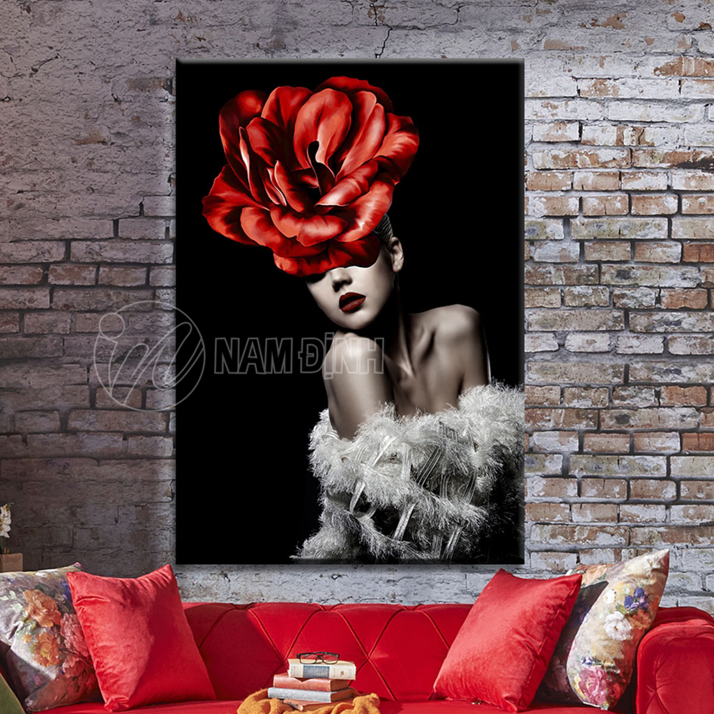 tranh dán tường hoa hồng đỏ cô gái và hoa trang trí biểu tượng cho tình yêu nồng nàn